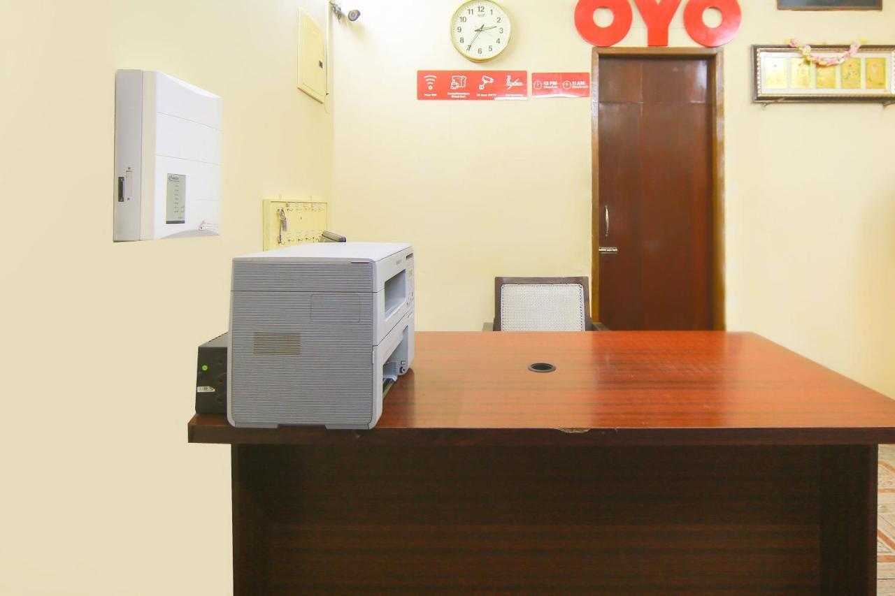 Oyo 23098 Ushama Heritage Guest House Пондичери Екстериор снимка