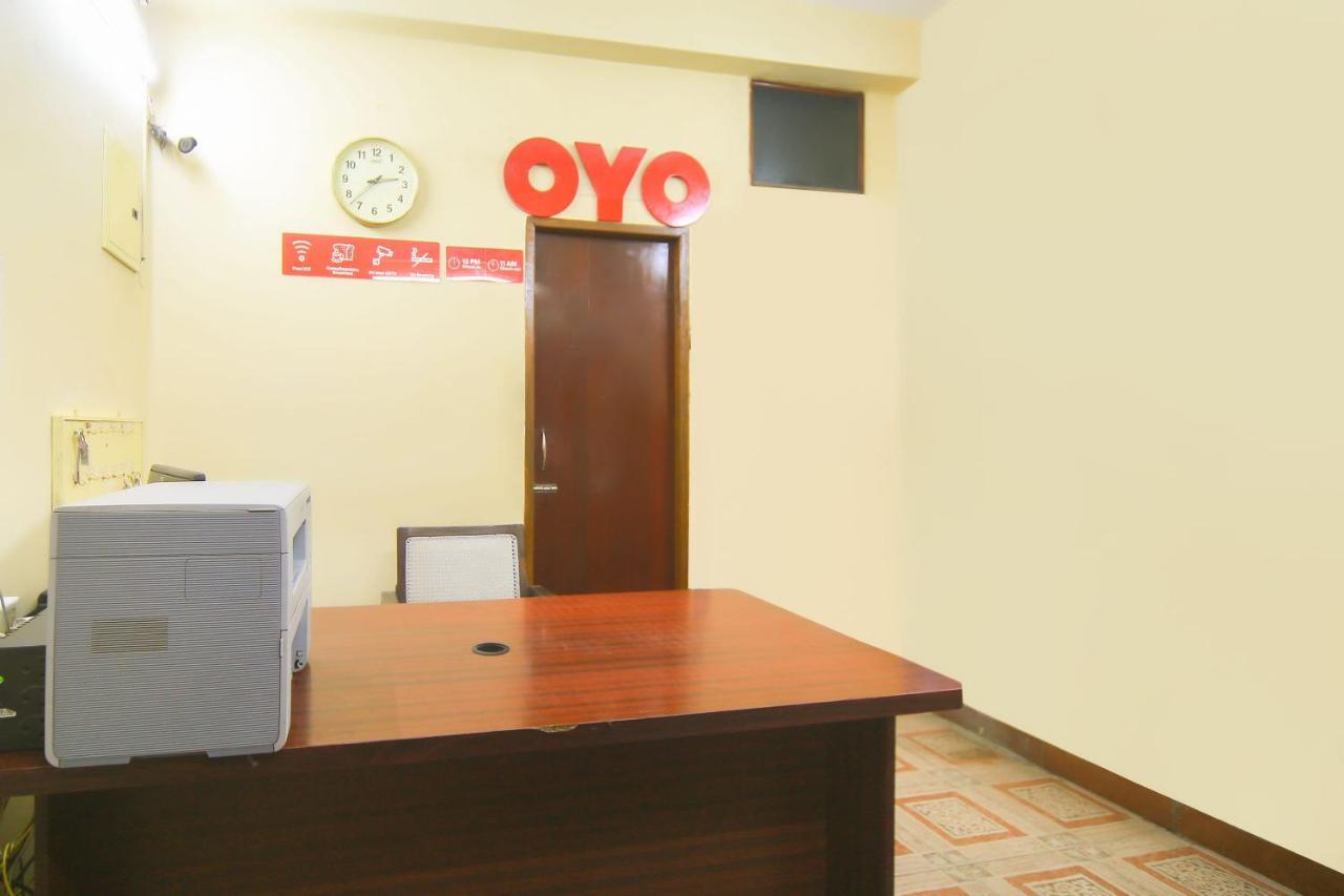Oyo 23098 Ushama Heritage Guest House Пондичери Екстериор снимка