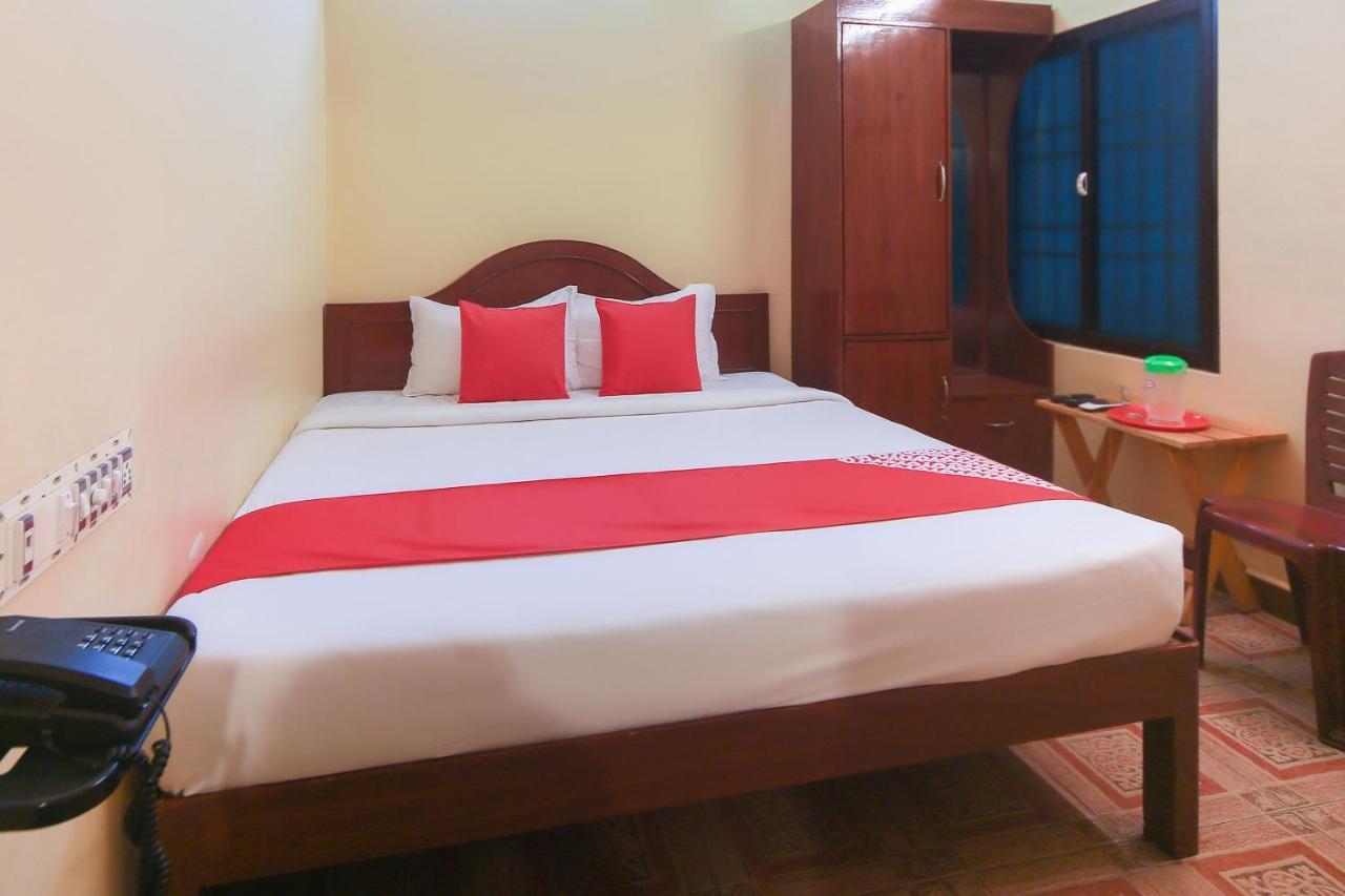 Oyo 23098 Ushama Heritage Guest House Пондичери Екстериор снимка